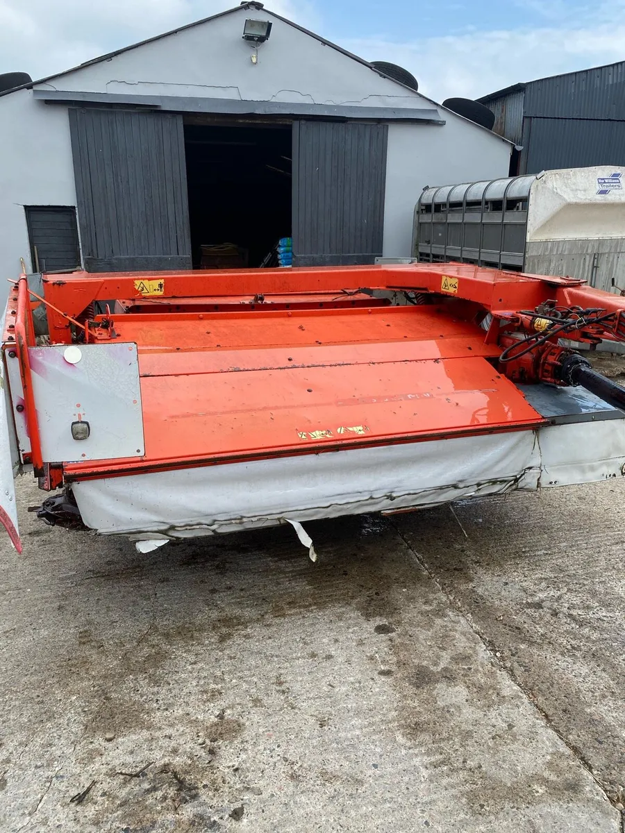 Kuhn 302 - Image 1