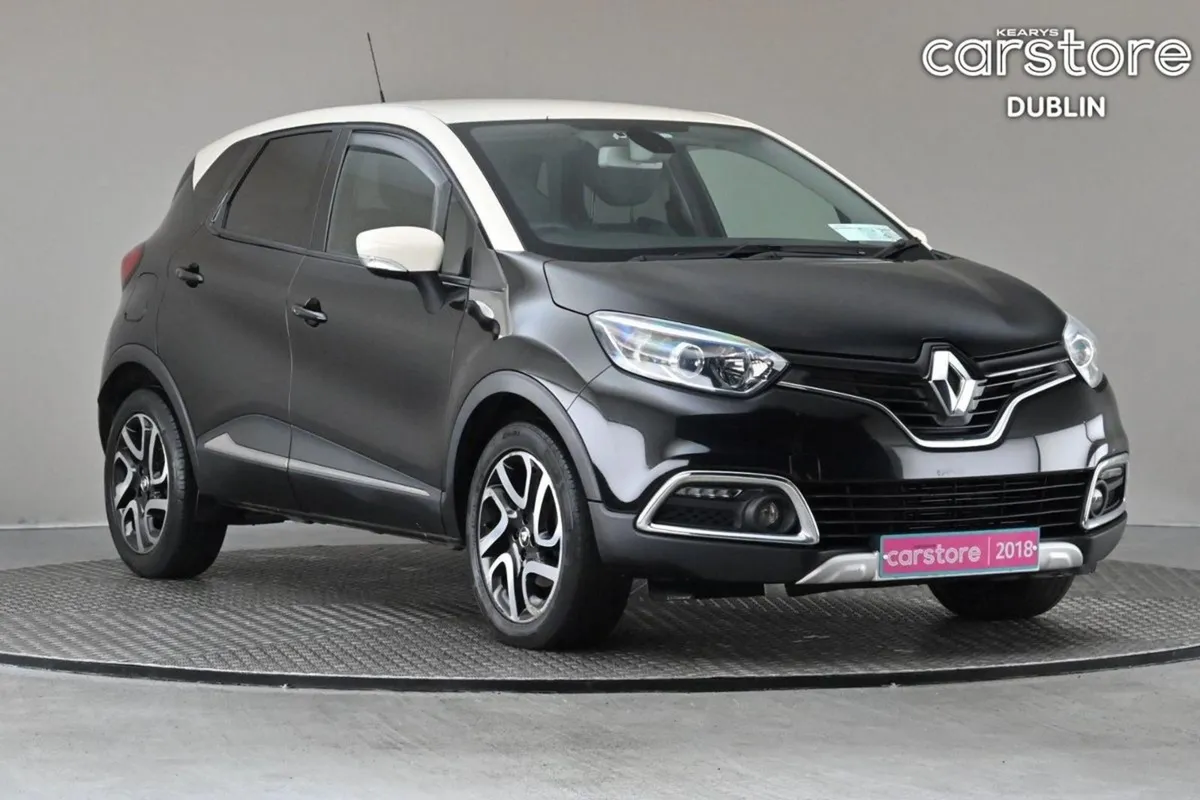 Renault Captur 1.5 DCi 90bhp 5spd Signature 2tone - Image 1