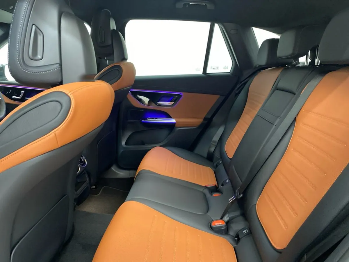 Mercedes-Benz GLC GLC 220 d 4matic AMG Line Plus - Image 4