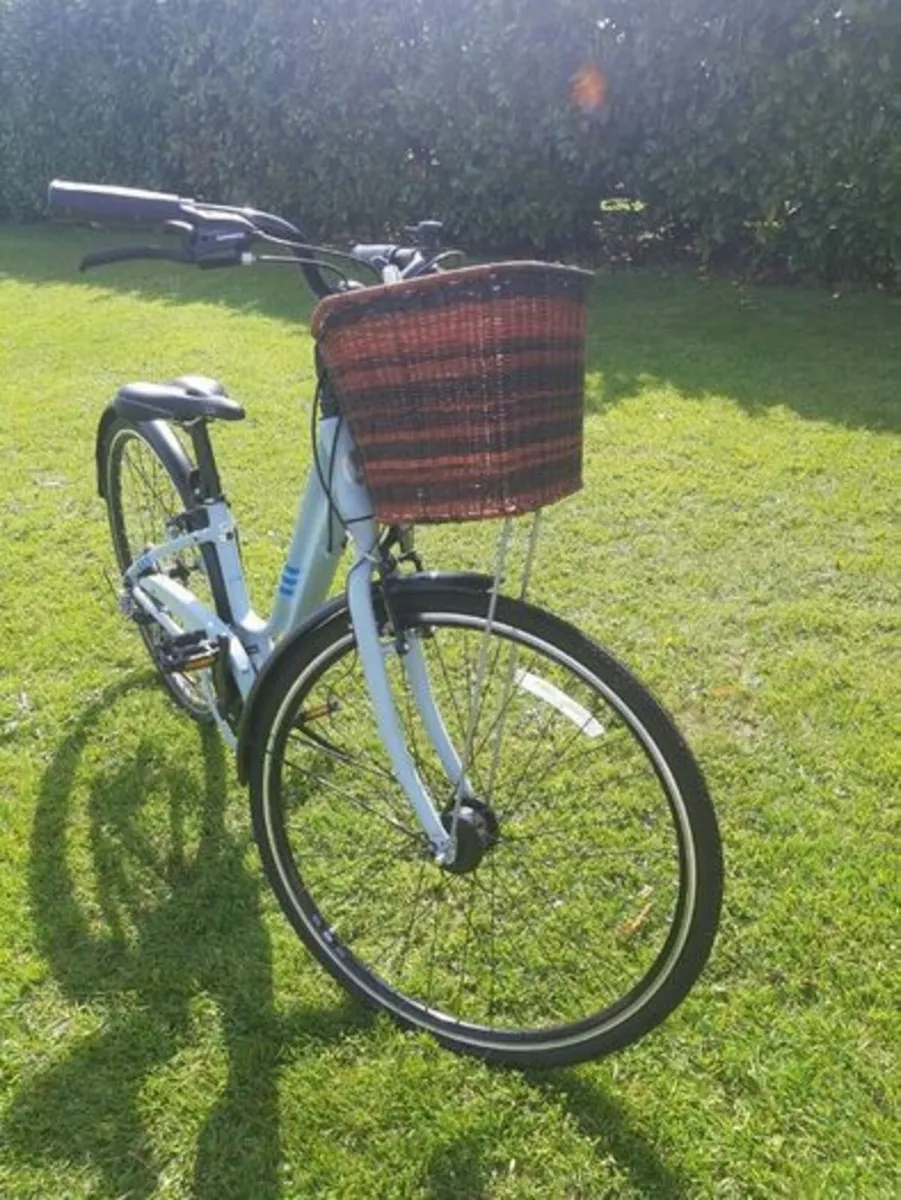 Women's City Bike - Giant Liv Flourish 2 - Image 2