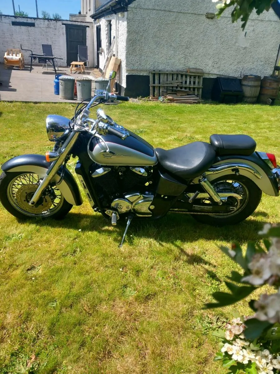 Honda Shadow - Image 1