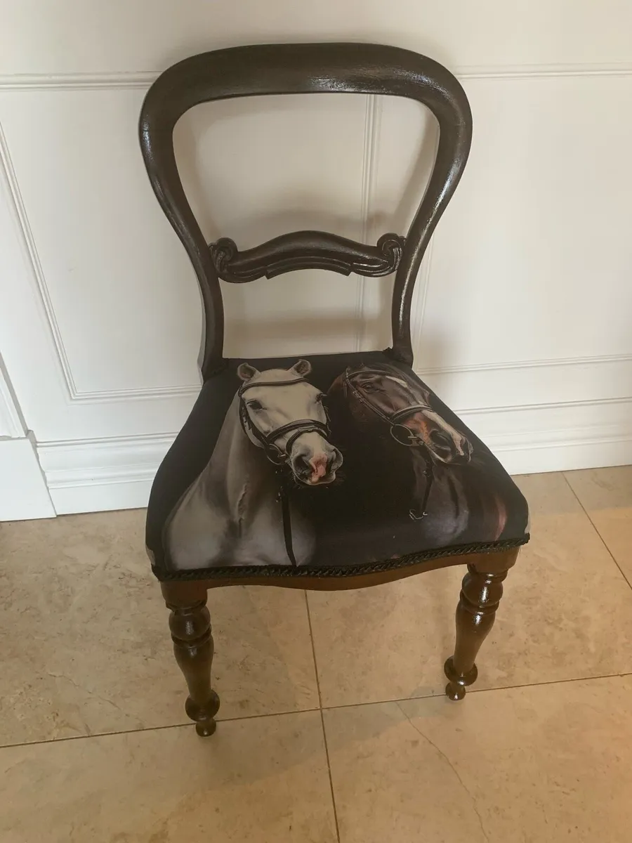 Horse chair