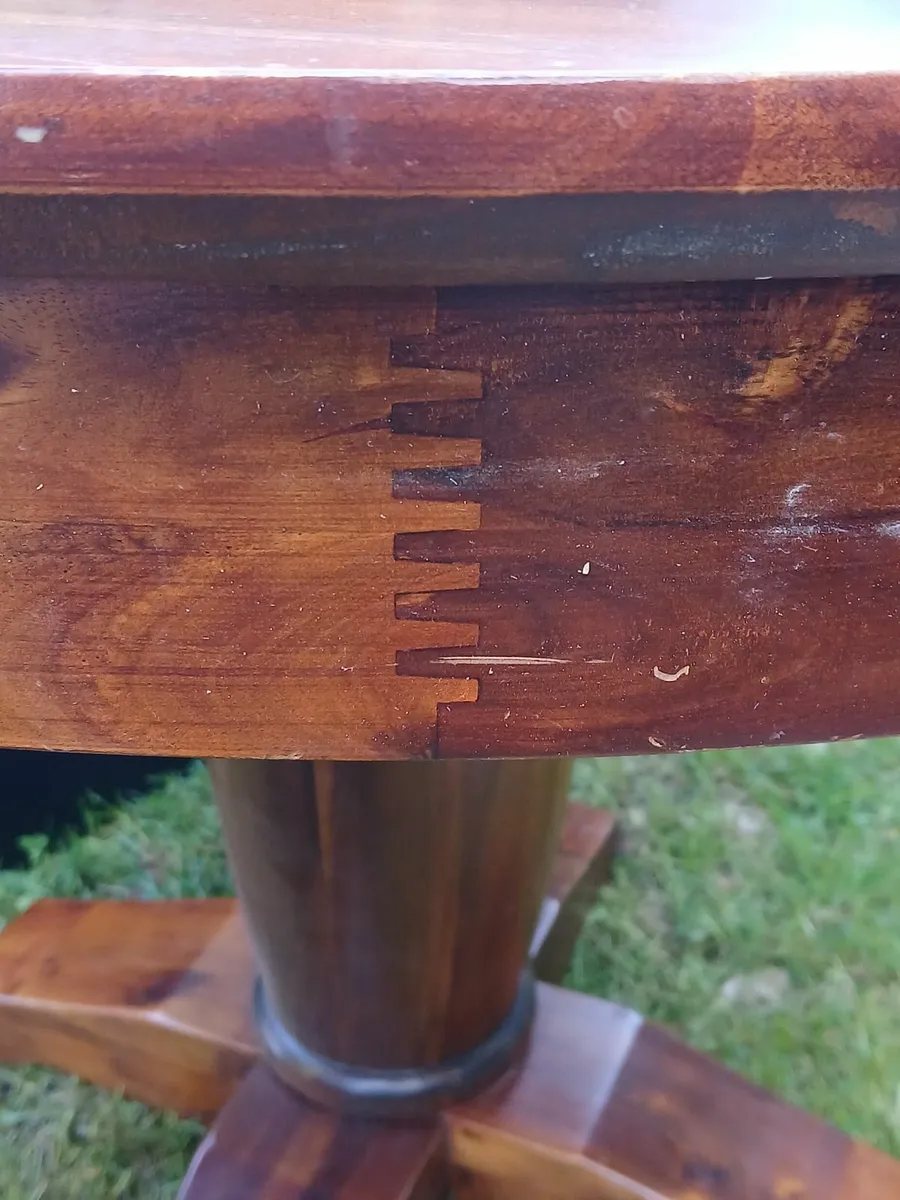 Dining Table & Chairs - Image 3