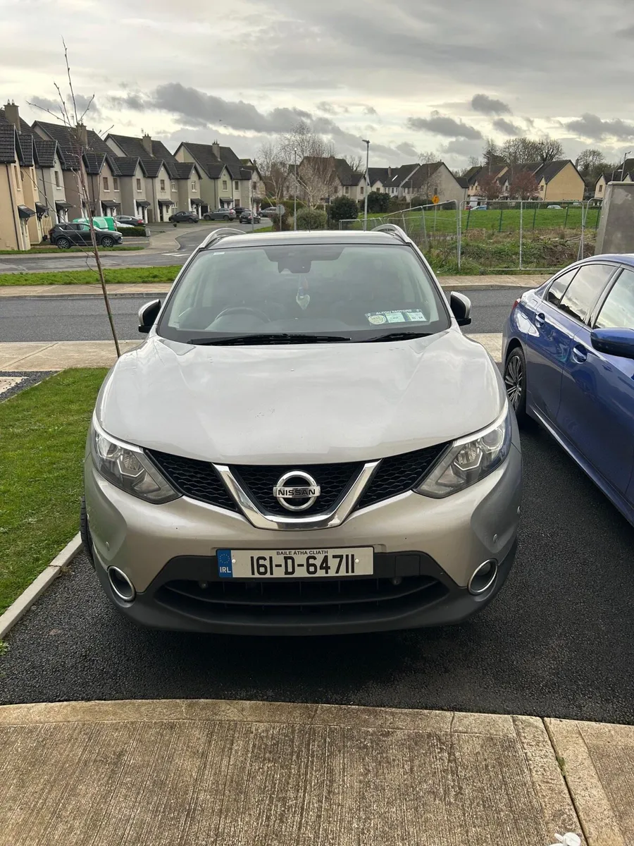 HIGH SPEC 2016 NISSAN QASHQAI TEKNA, RARE! - Image 4