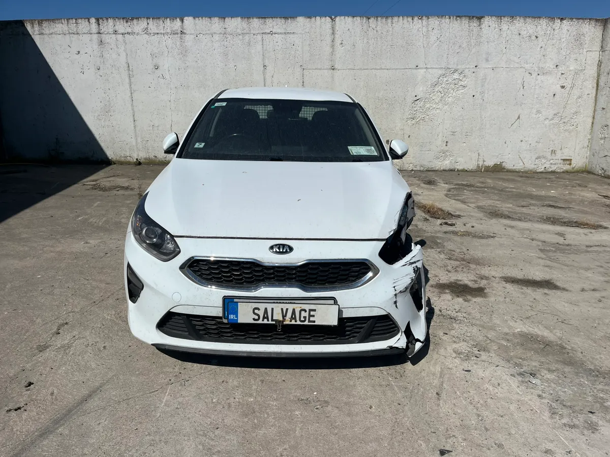 2021, Kia Ceed van - Image 2