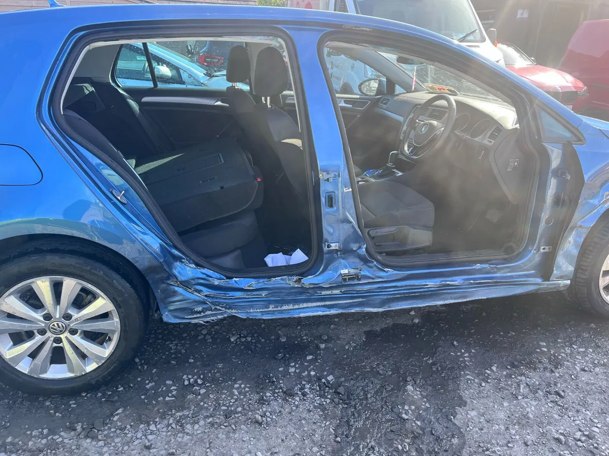 2016 Vw Golf 1.2 Automatic only 99 kms - Image 3