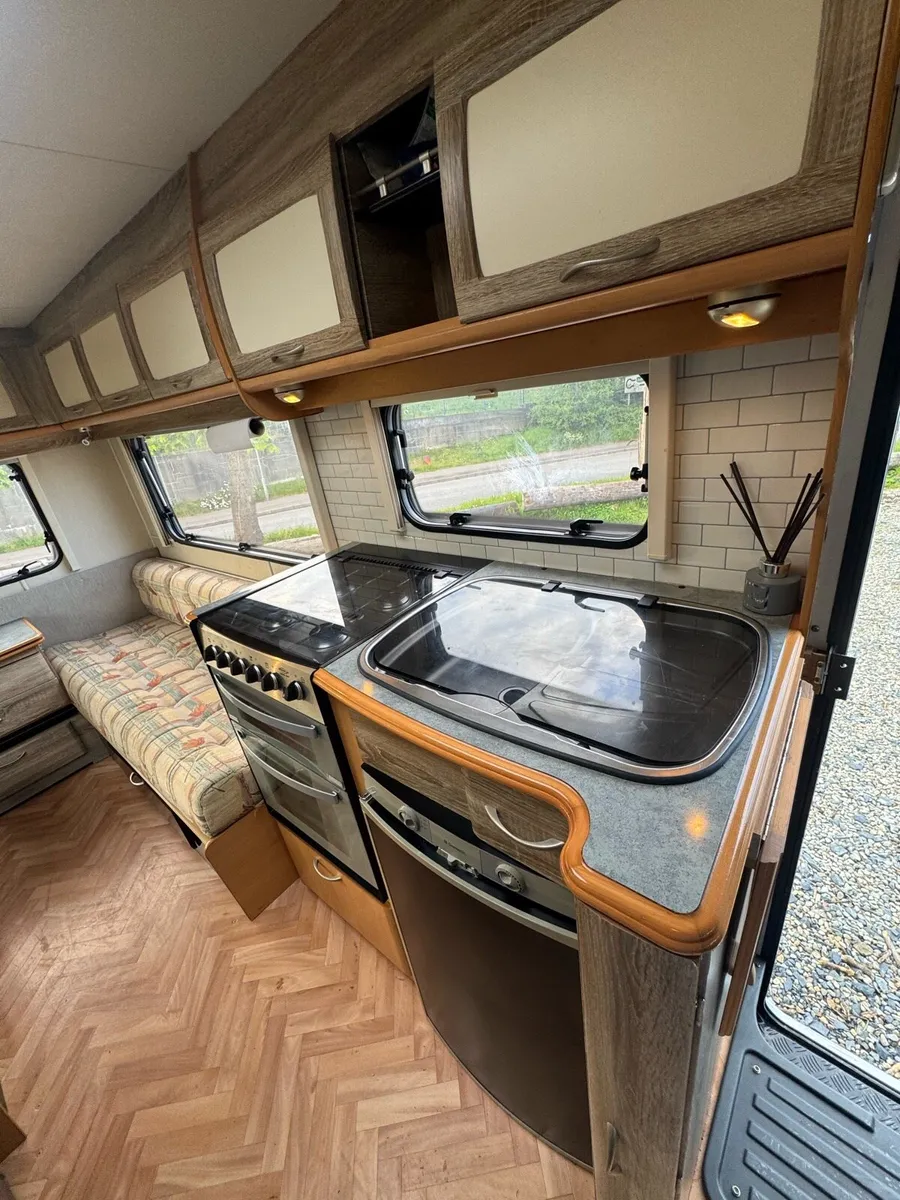 Fiat ducato lunar newstar motorhome - Image 4