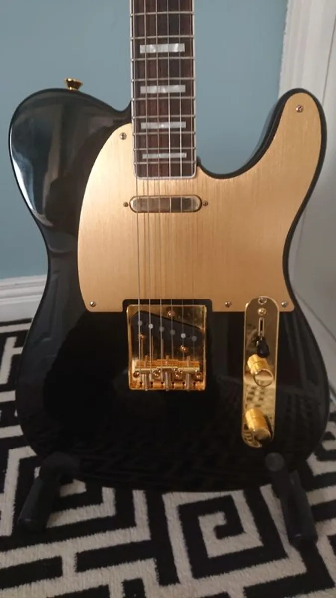 Fender Squier Telecaster 40th Anniversary Gold Edition - Image 2