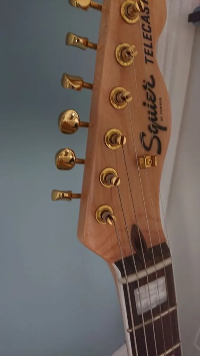 Fender Squier Telecaster 40th Anniversary Gold Edition - Image 3
