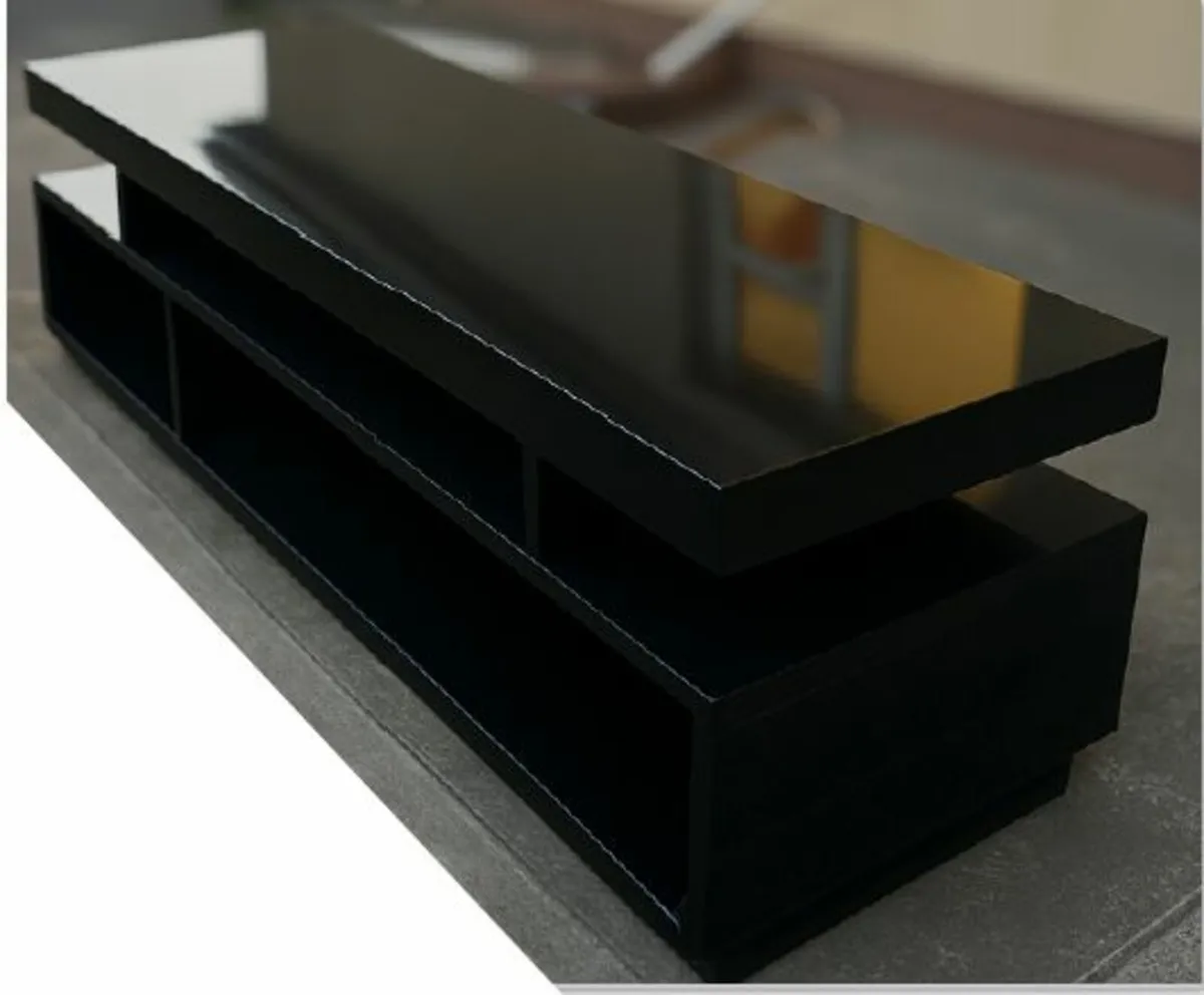 TV Stand - Image 2