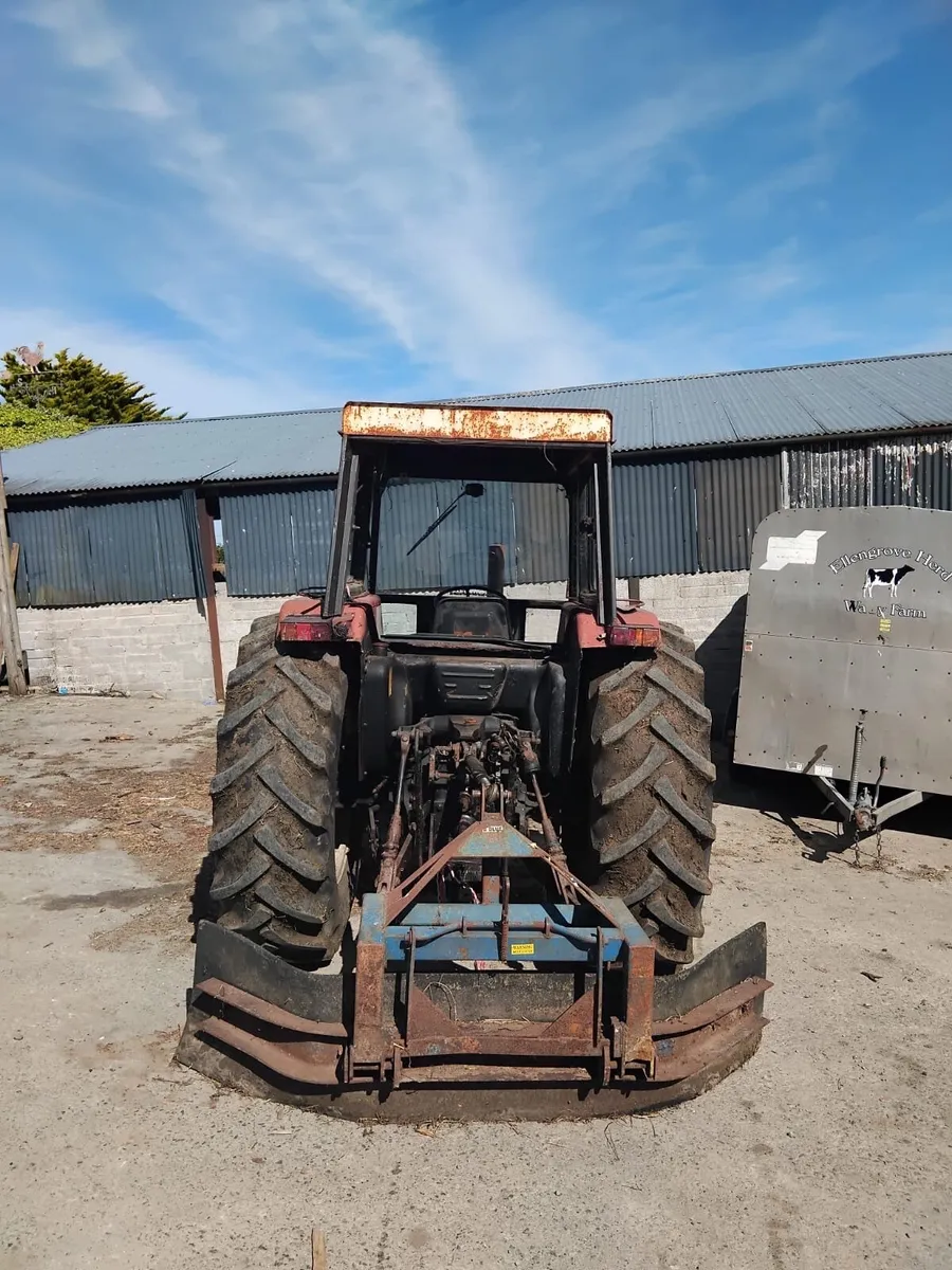 Tractor - Image 4