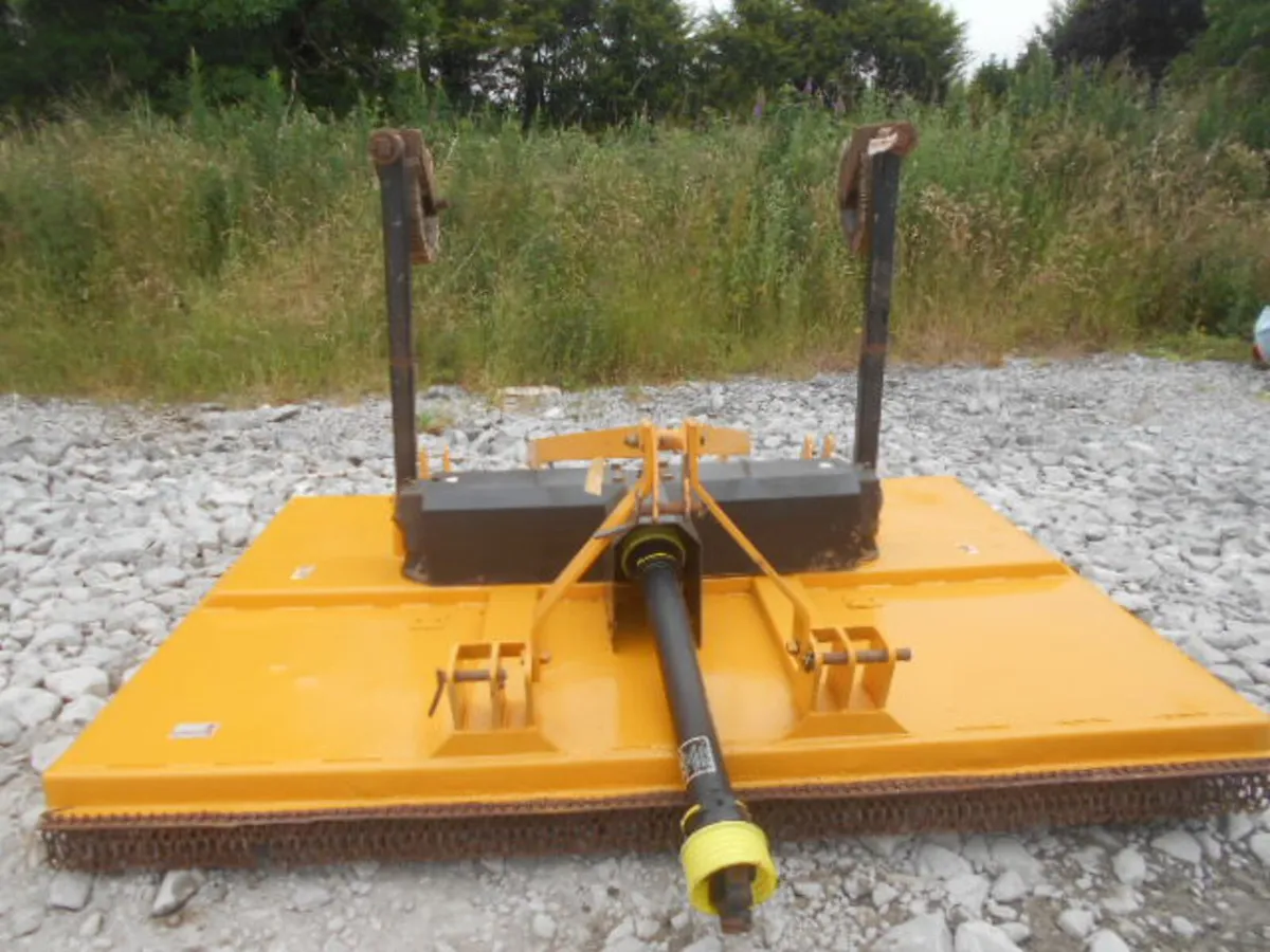 MCCONNEL TOPPER 9, 2014, NEW BLADES - Image 2