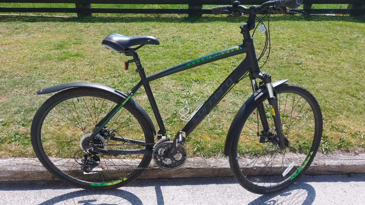 Mens and a ladies Bikes - Image 1