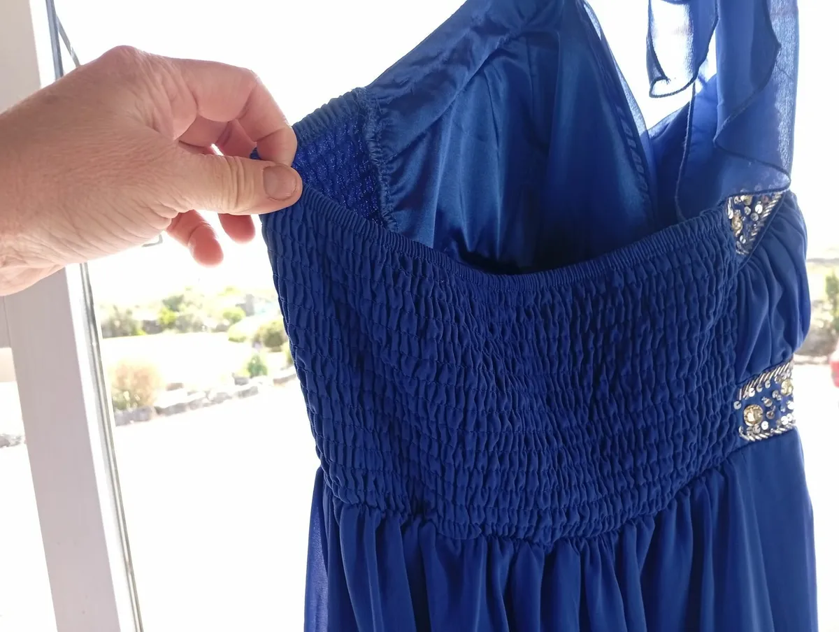 Graduation dress - Image 1