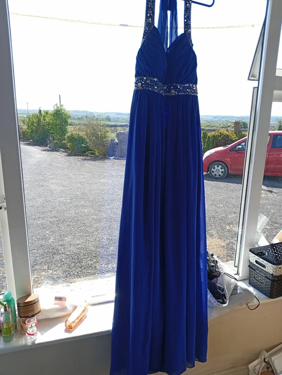 Graduation dress - Image 3