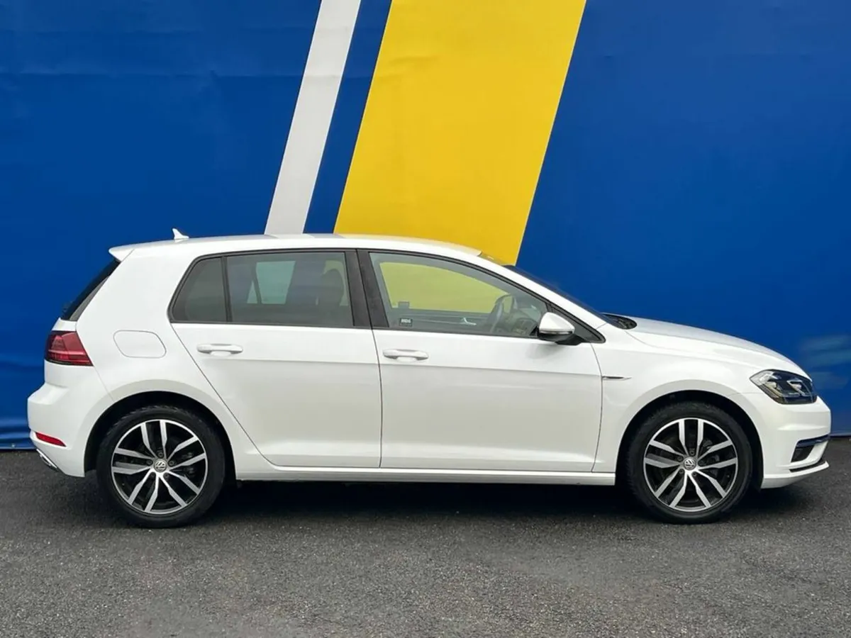 Volkswagen Golf 1.4 TSI MILANO EDITION AUTO // HIG - Image 2