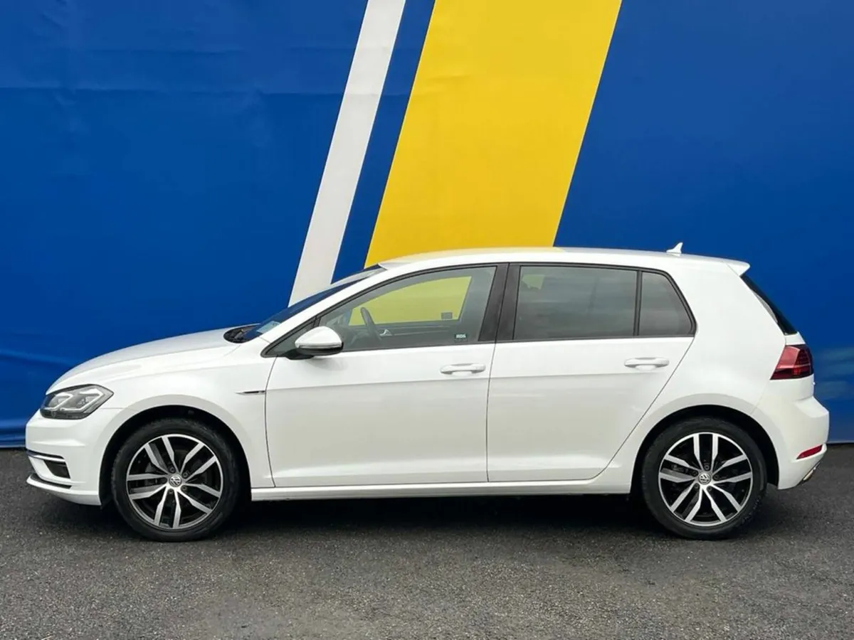 Volkswagen Golf 1.4 TSI MILANO EDITION AUTO // HIG - Image 3