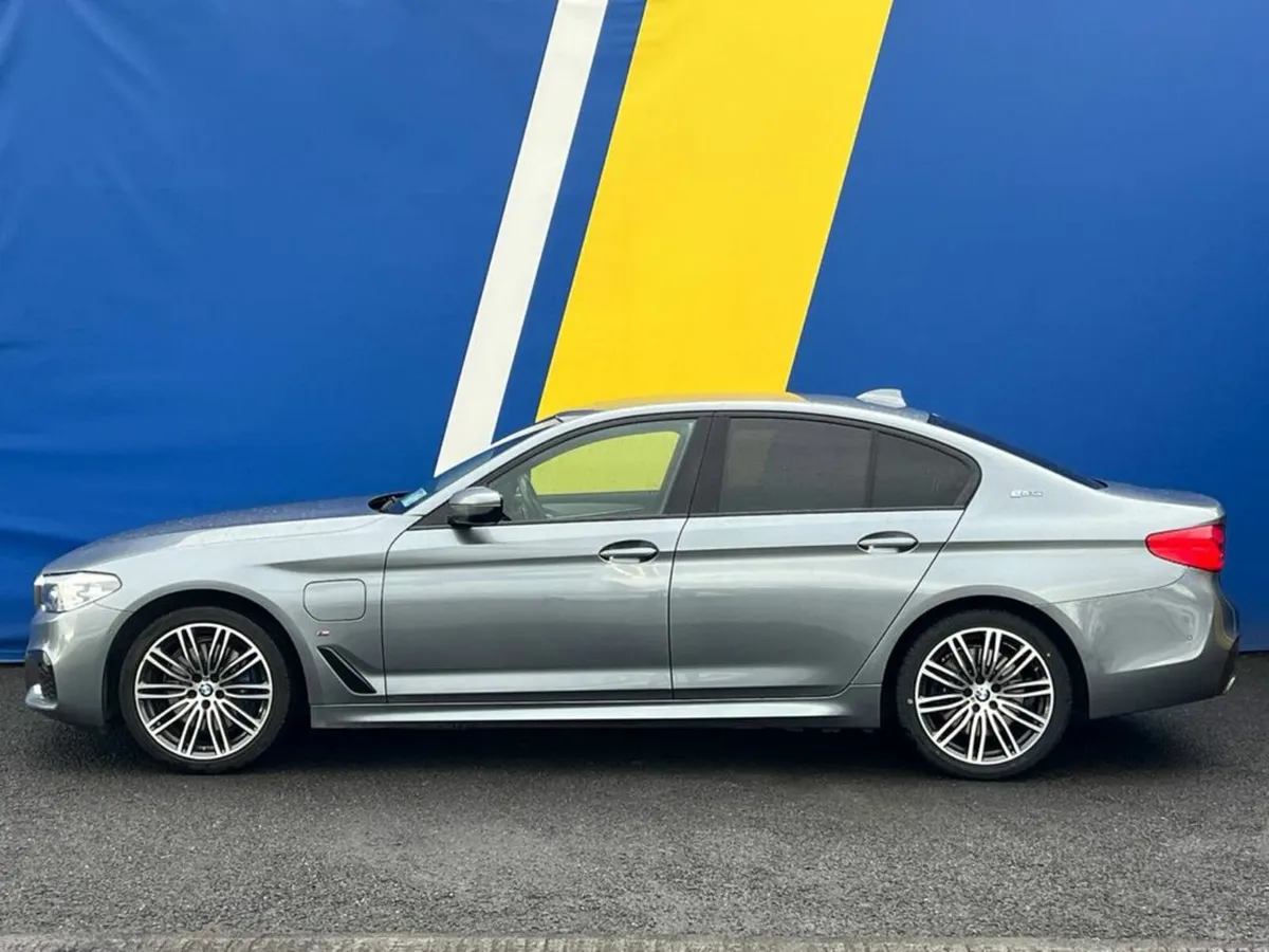 BMW 5-Series 530e 2.0 PLUG-IN HYBRID M-SPORT AUTO - Image 3
