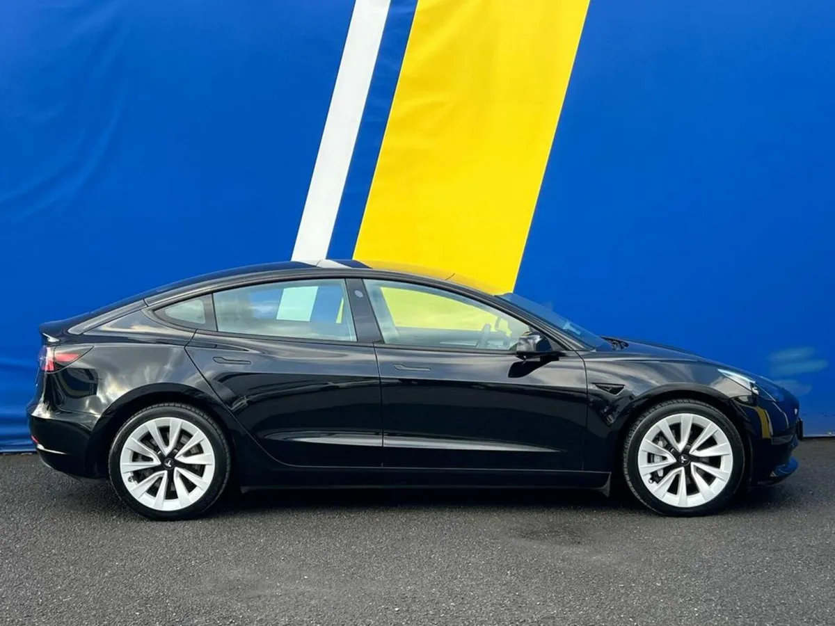 Tesla Model 3 LONG RANGE DUAL MOTOR // ALL-WHEEL-D - Image 3