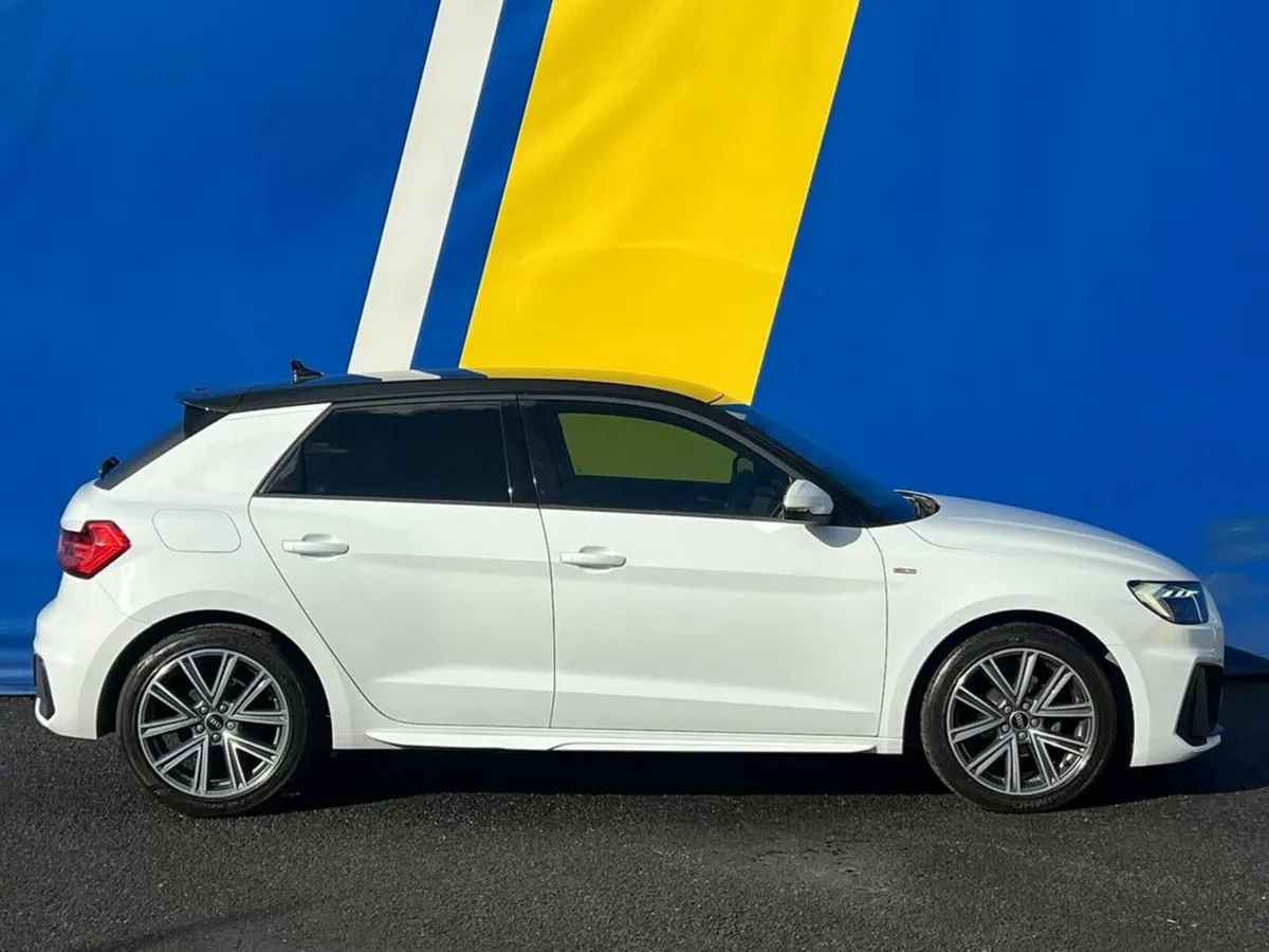 Audi A1 SPORTBACK S-LINE 25 TFSI // 17" DIAMOND CU - Image 2