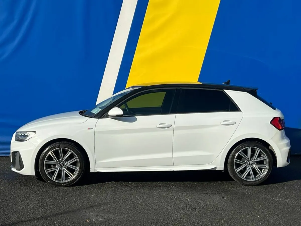 Audi A1 SPORTBACK S-LINE 25 TFSI // 17" DIAMOND CU - Image 3