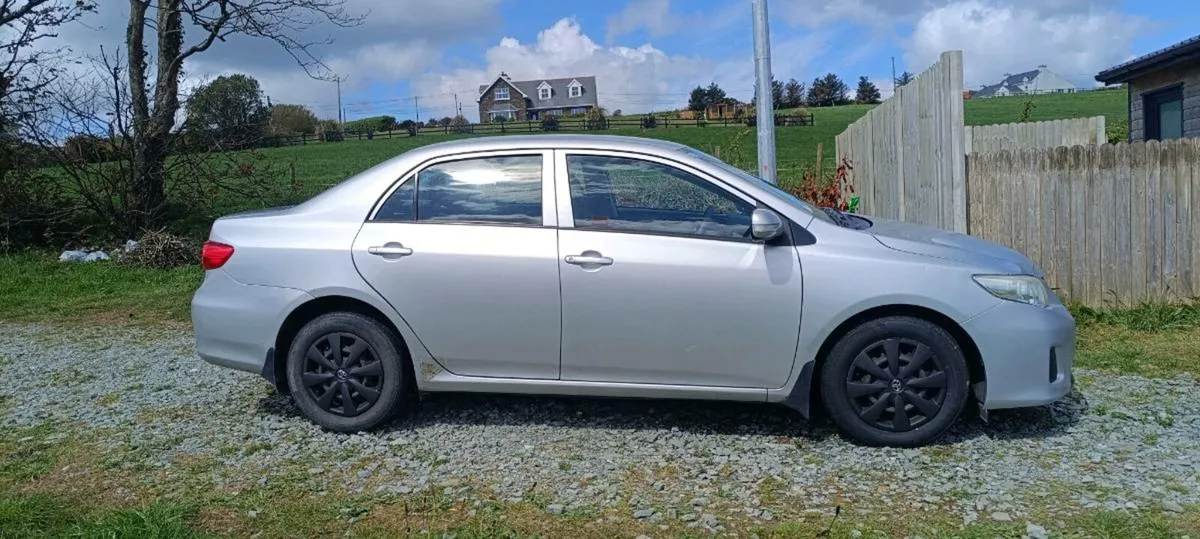 Toyota corolla 2012 1.4 D - Image 4