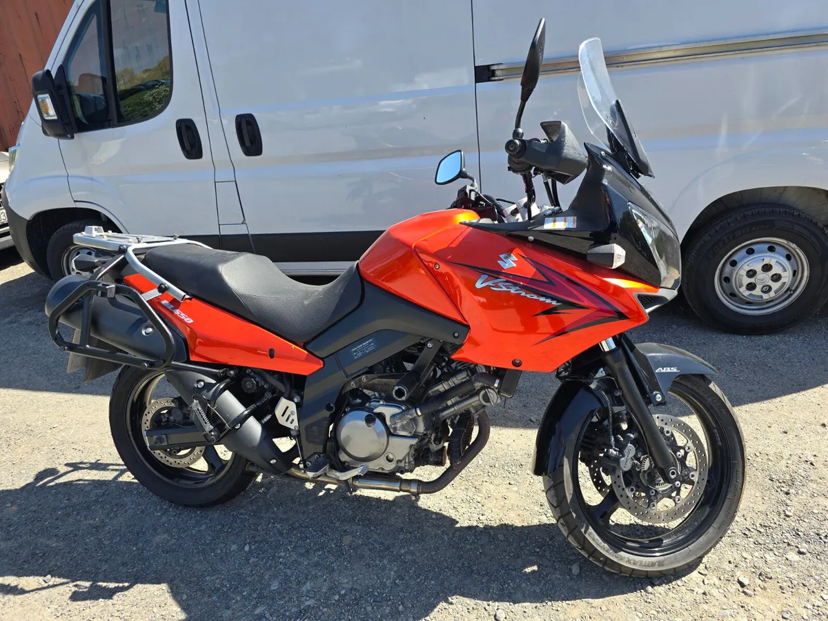 2012 SUZUKI DL650 VSTROM MOTO4U - Image 4