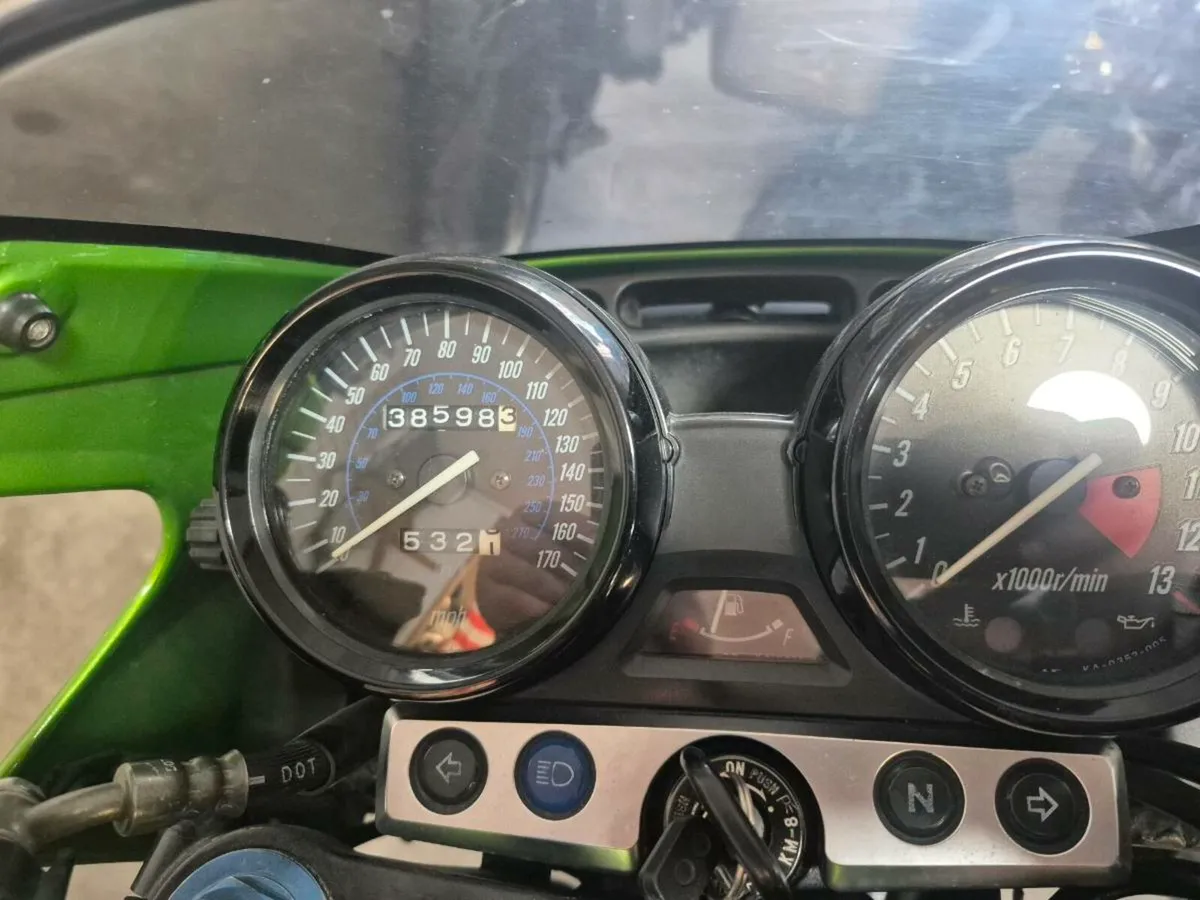 Kawasaki zrx1200r - Image 4