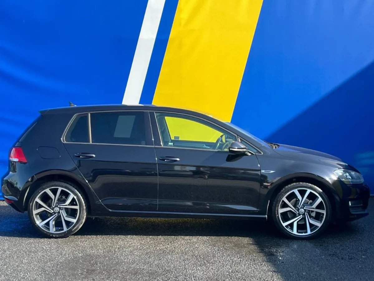 Volkswagen Golf 1.2 TSI R-LINE PACK AUTO // COMFOR - Image 2