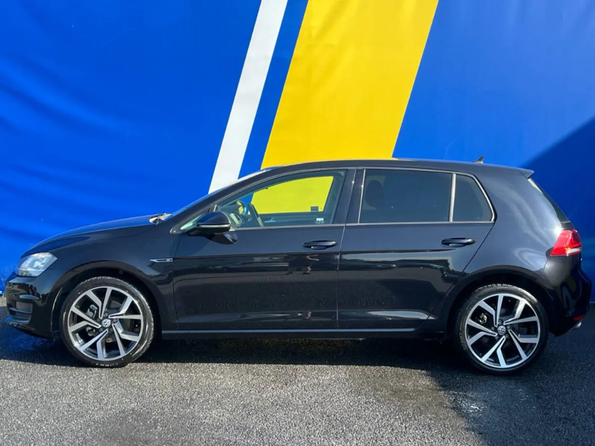Volkswagen Golf 1.2 TSI R-LINE PACK AUTO // COMFOR - Image 3