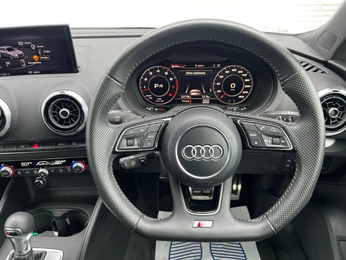 Audi A3 S-LINE 1.4 TFSI AUTO // NEW 2 YEAR NCT // - Image 4