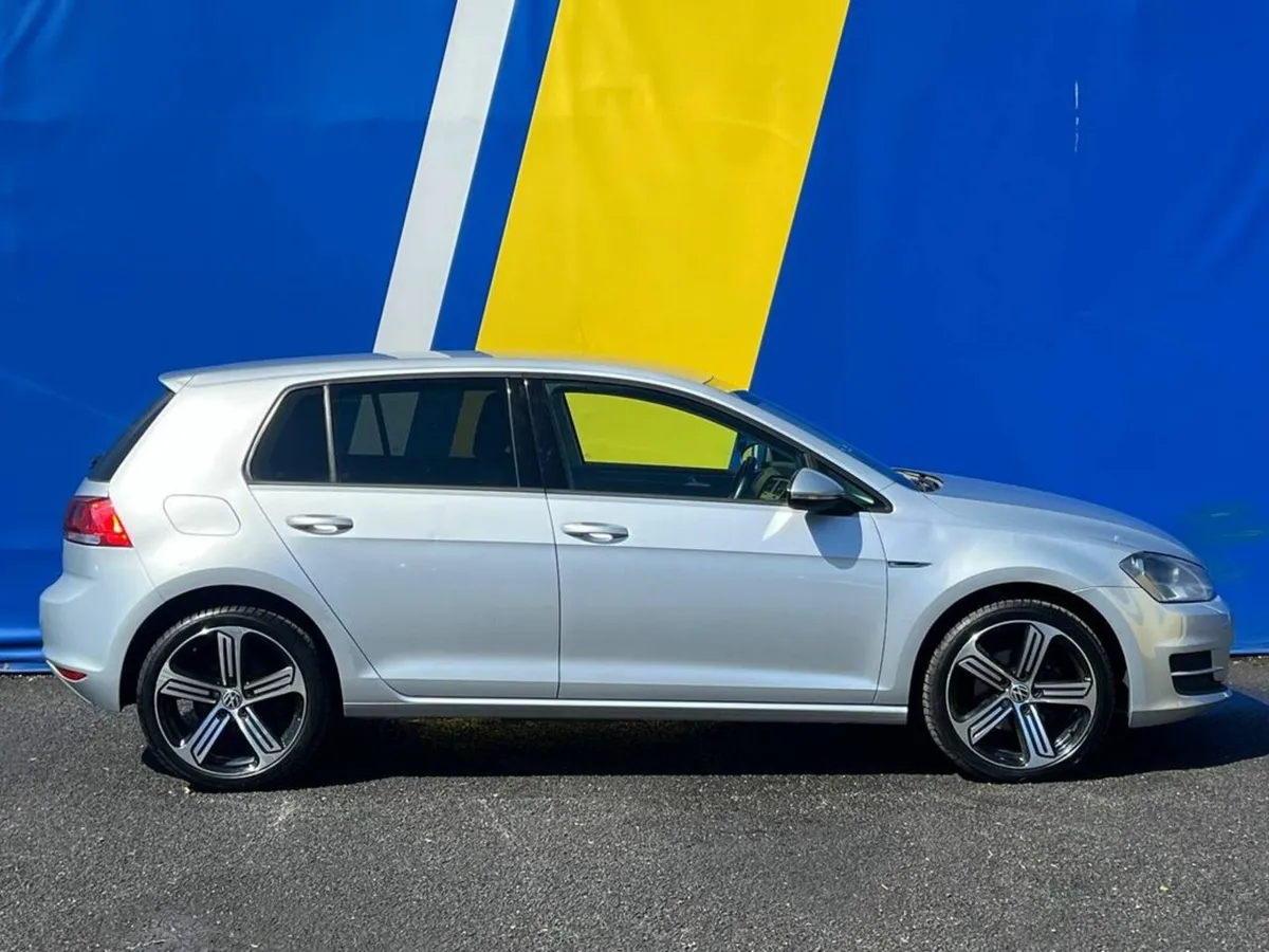 Volkswagen Golf GOLF R-LINE PACK 1.4 TSI // COMFOR - Image 2