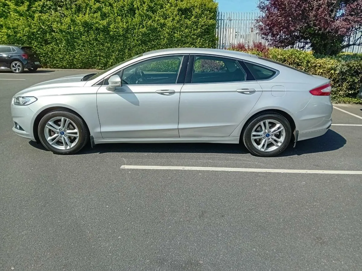 2016 FORD MONDEO TITANIUM 2.0L 150Bhp - Image 4