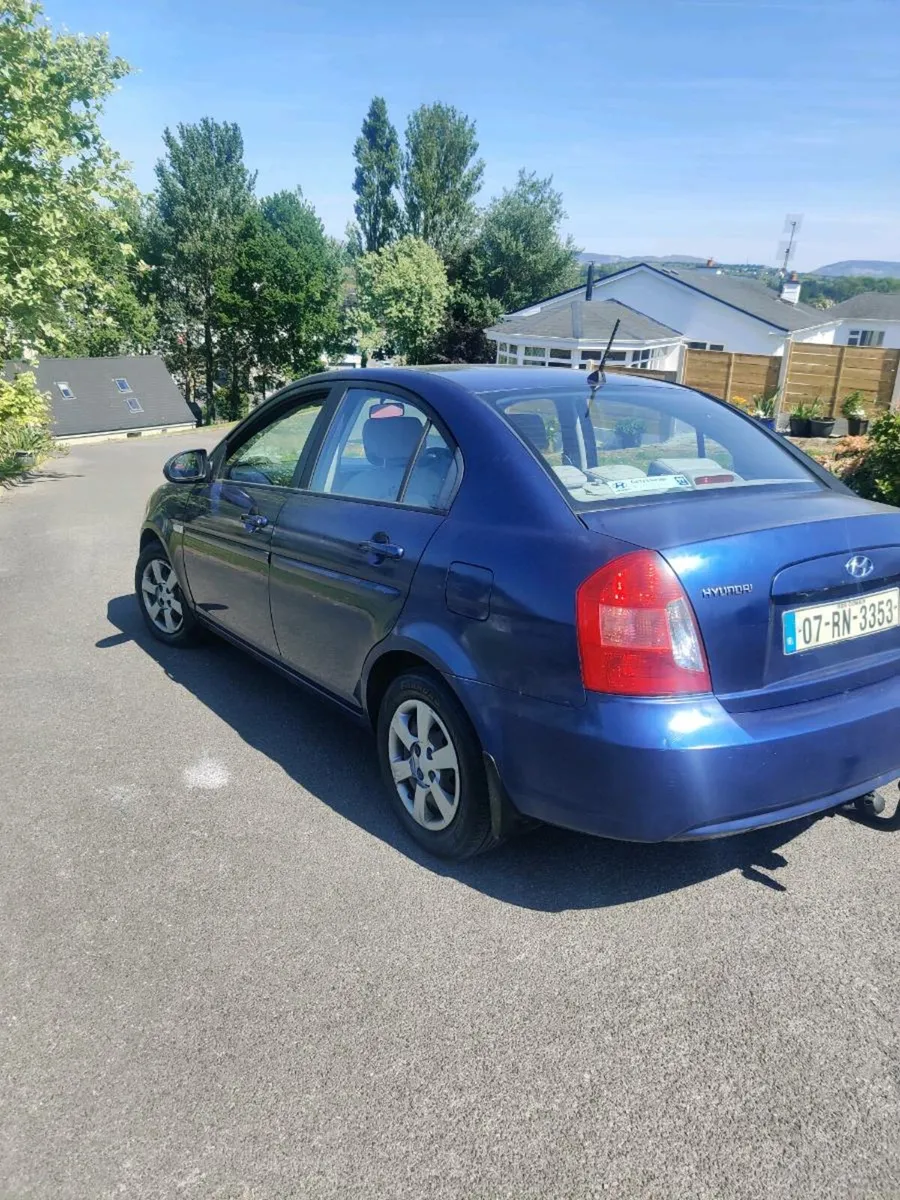 Hyundai Accent 1.3 - Image 4