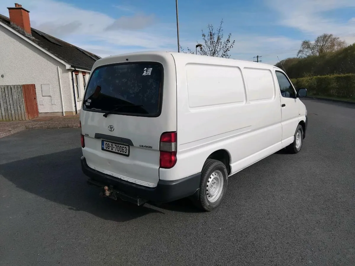 2008 hiace test 18/02/26 tax 08/25 - Image 4