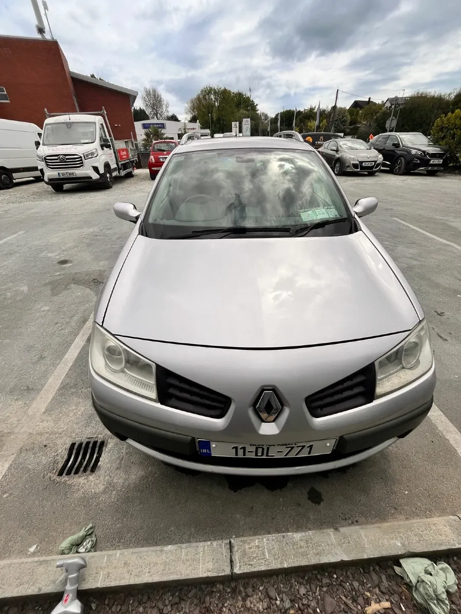 Renault Megane 2011 - Image 1
