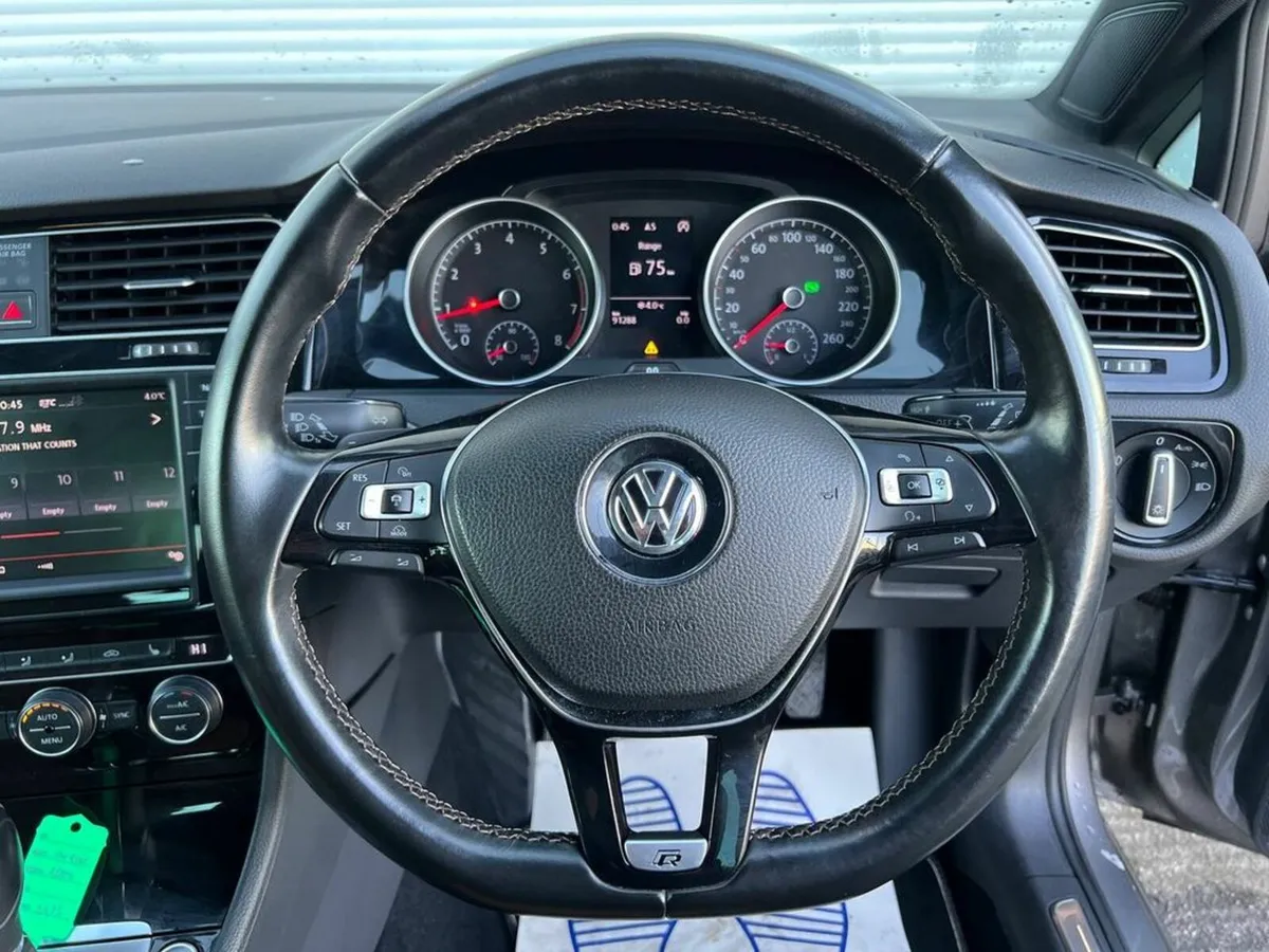 Volkswagen Golf HL 1.4 TSI MILANO EDITION // LEATH - Image 4