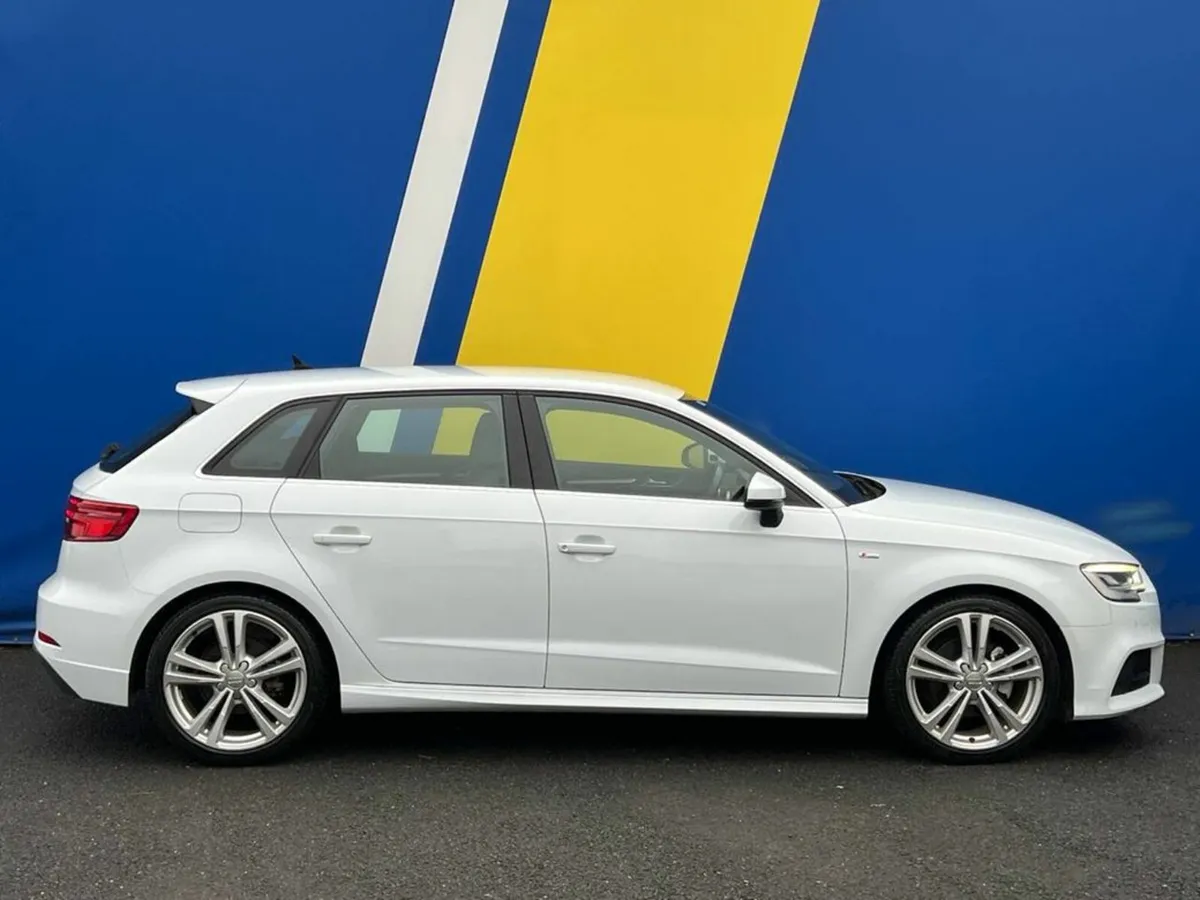 Audi A3 S-LINE 1.4 TFSI AUTO // LOW MILEAGE // S-L - Image 2