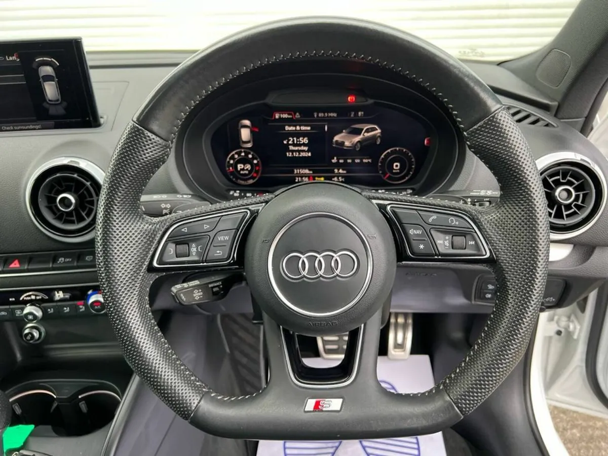 Audi A3 S-LINE 1.4 TFSI AUTO // LOW MILEAGE // S-L - Image 4