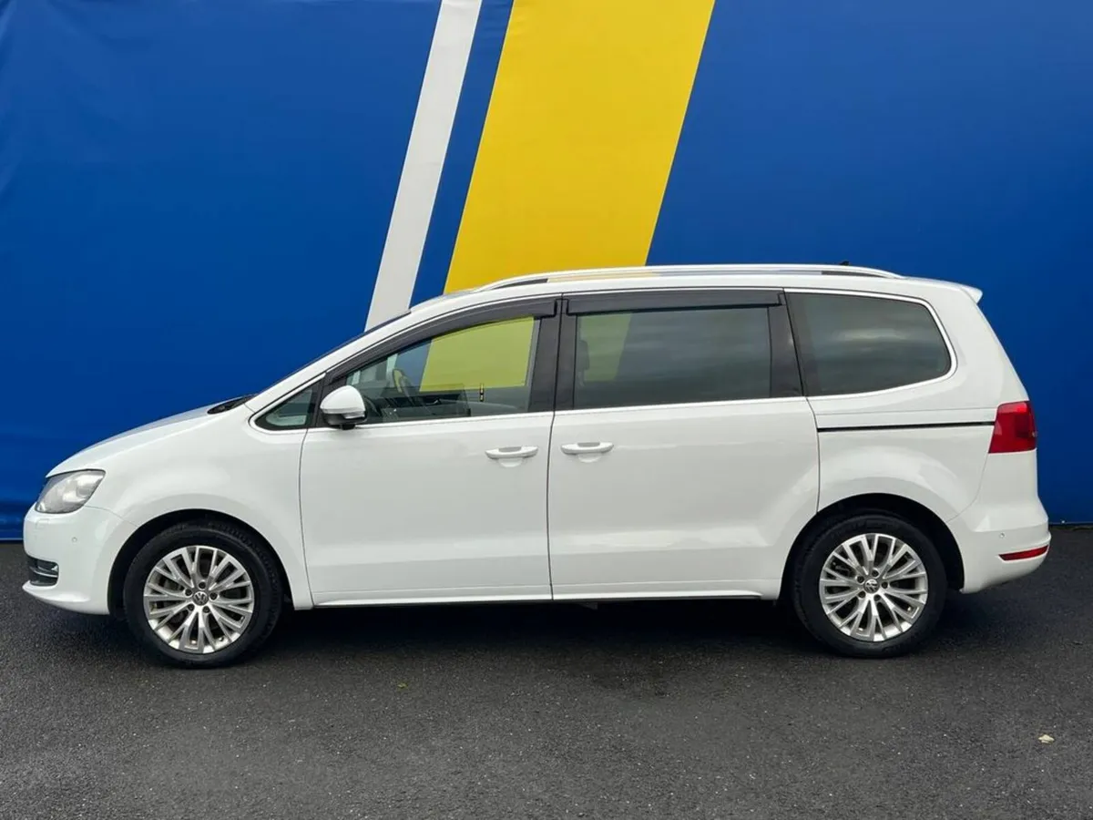 Volkswagen Sharan HIGHLINE 1.4 TSI 7-SEATER AUTO / - Image 3