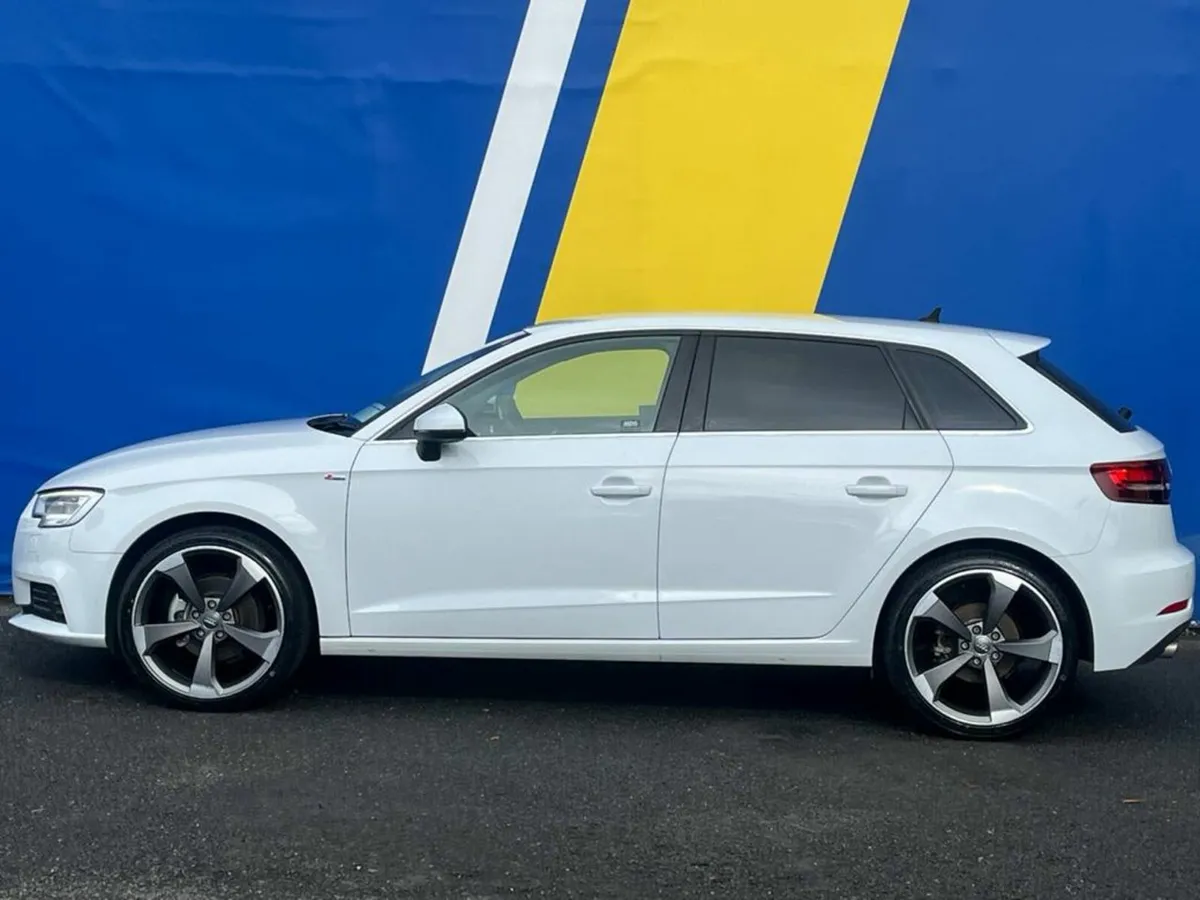 Audi A3 30 TFSI S-LINE PACK 1.4 AUTO // SERVICE HI - Image 3