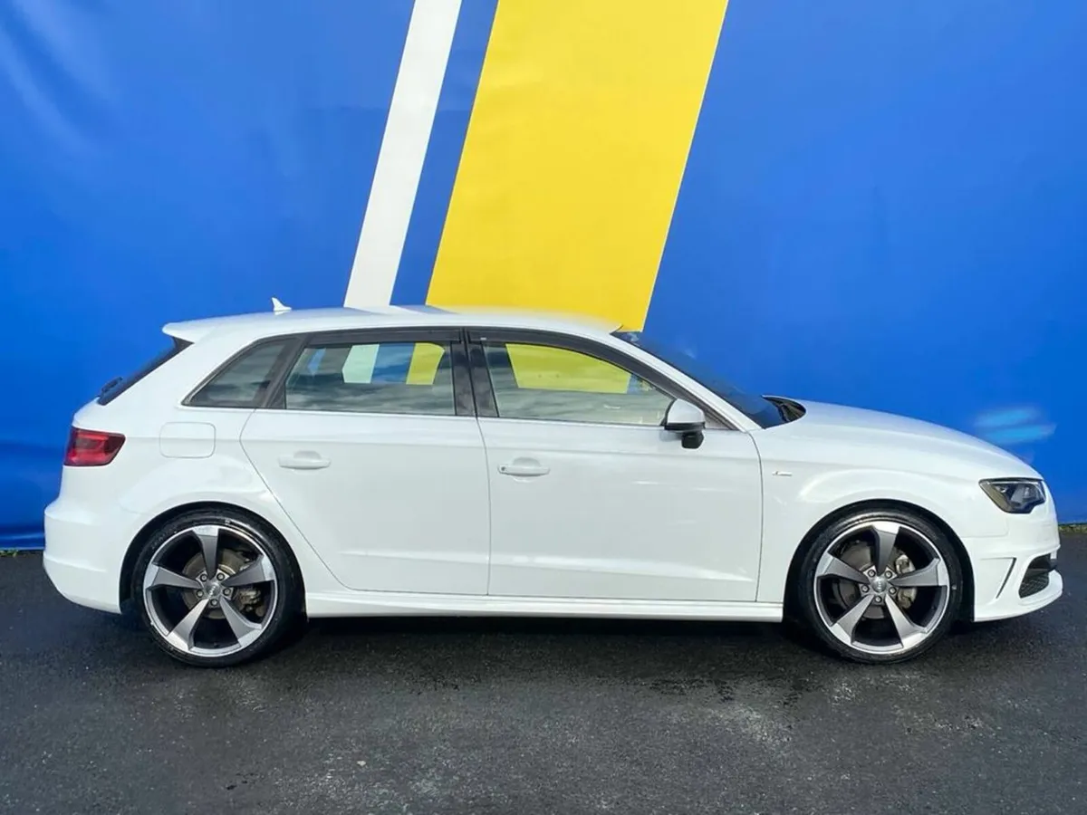 Audi A3 S-LINE 1.4 TFSI AUTO // LOW MILEAGE // NEW - Image 2