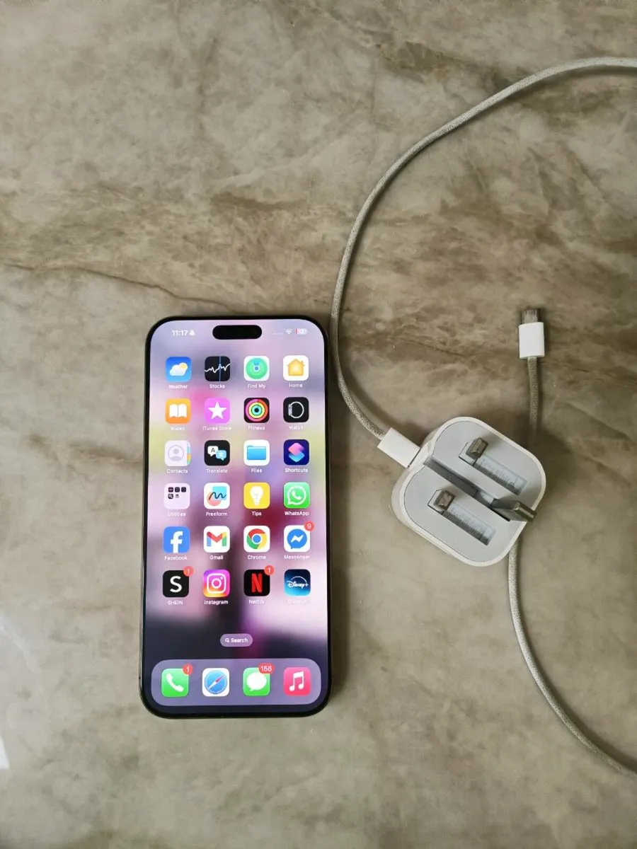 iPhone 16 pro max - Image 1