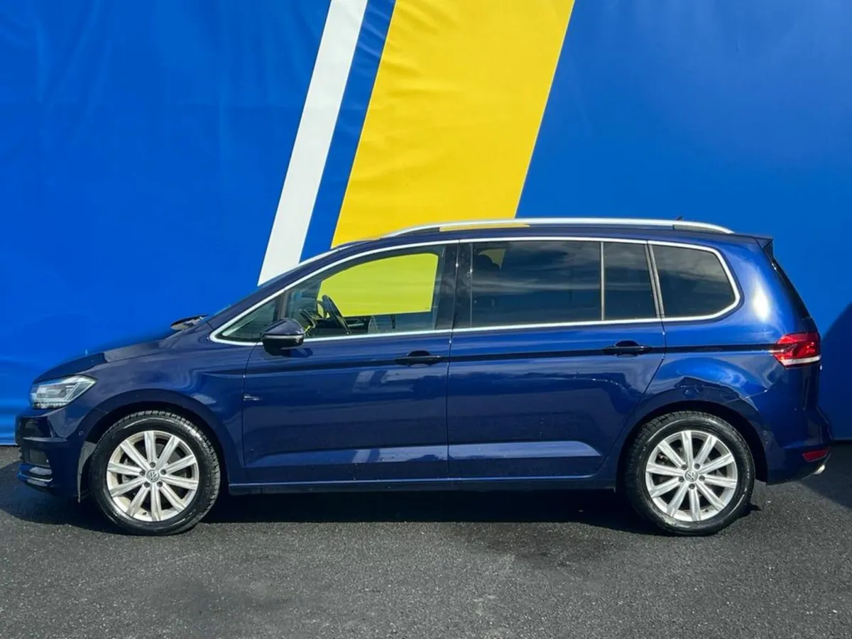 Volkswagen Touran HIGHLINE 1.4 TSI 7-SEATER AUTO / - Image 3