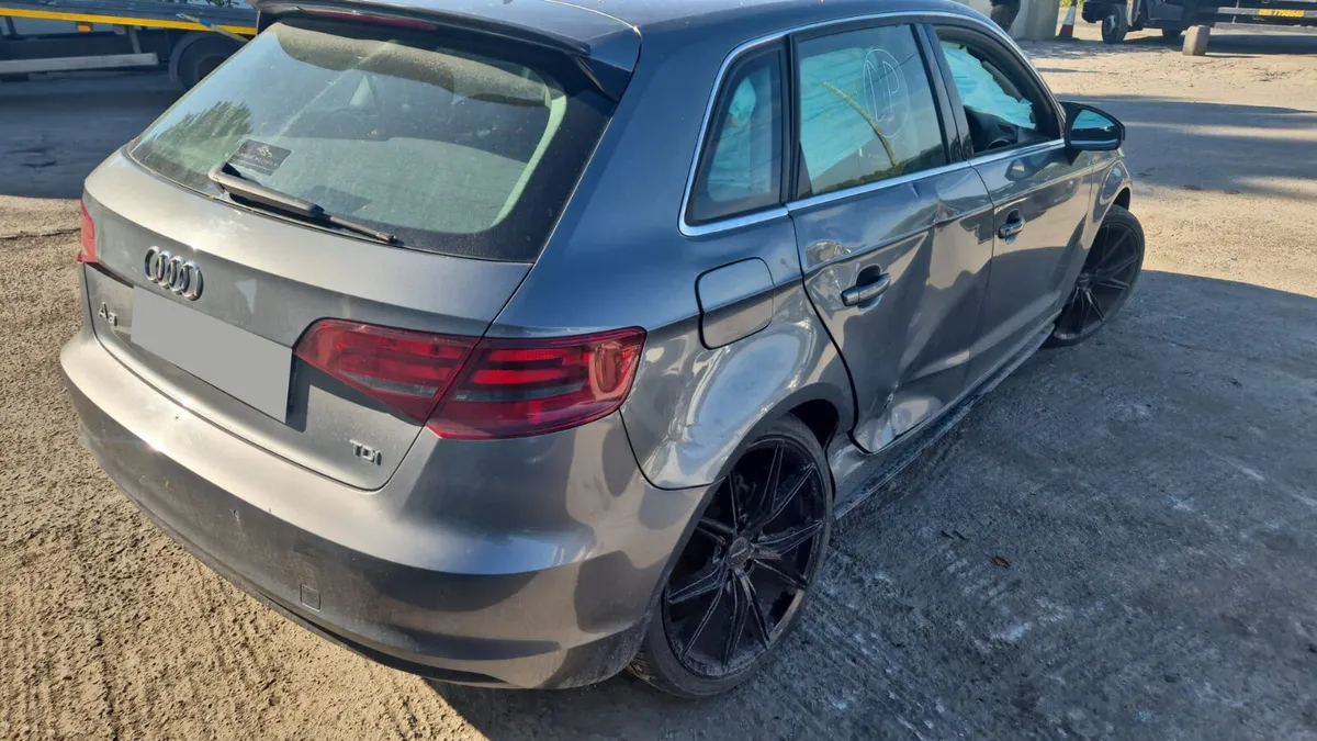 2015 AUDI A3 1.6 TDI FOR BREAKING! - Image 3