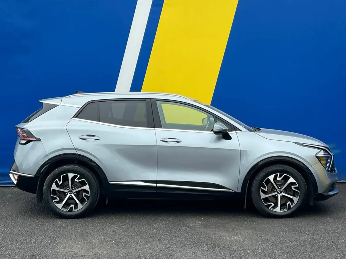 Kia Sportage K4 1.6 D // POWERED HEATED & COOLED L - Image 2
