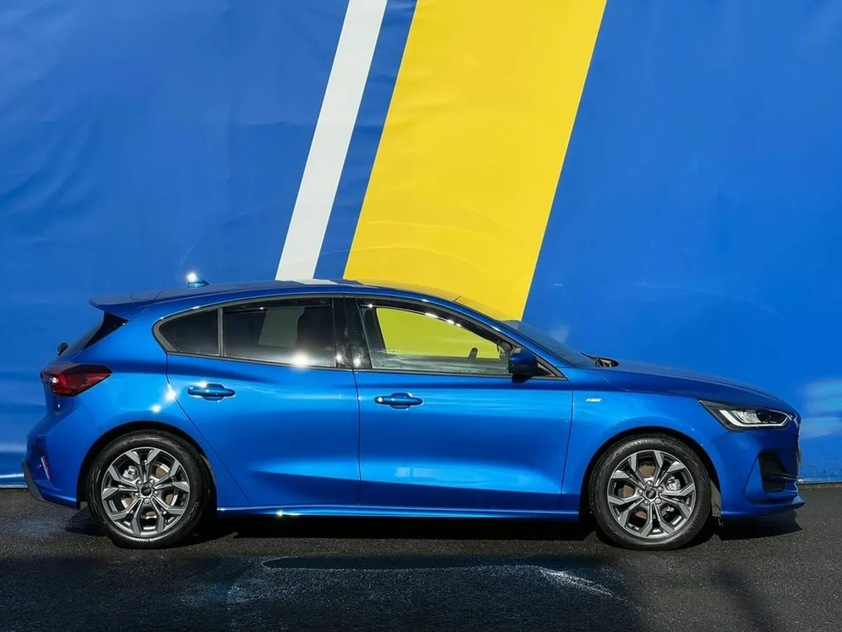 Ford Focus ST-LINE 1.0 **2000KM FROM NEW** // FULL - Image 2