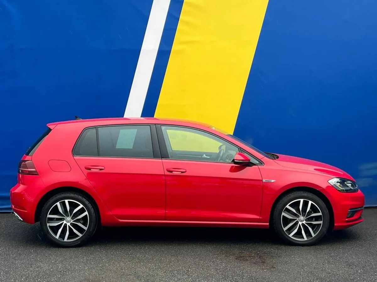 Volkswagen Golf HIGHLINE 1.4 TSI AUTO // DIGITAL C - Image 2
