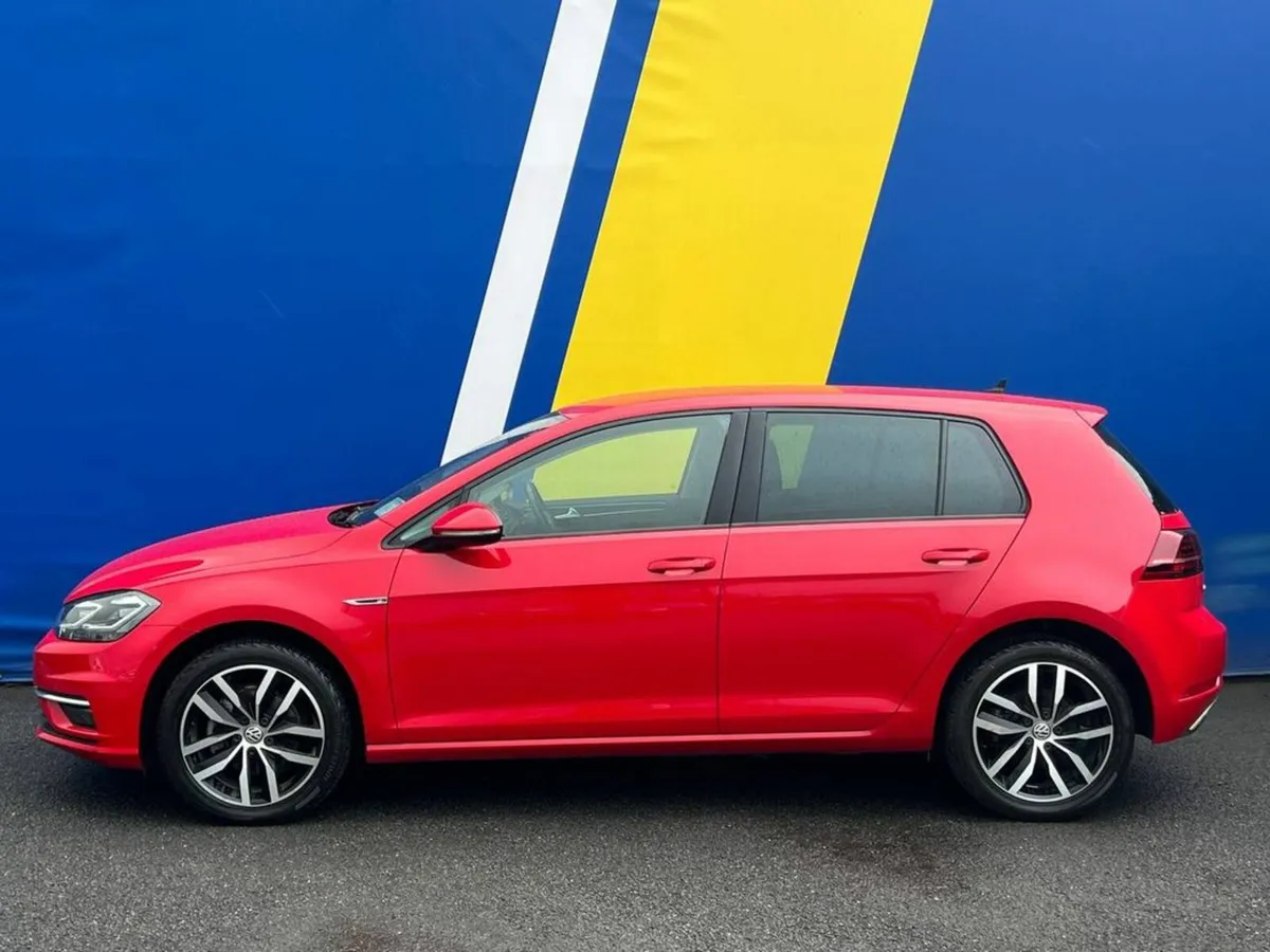 Volkswagen Golf HIGHLINE 1.4 TSI AUTO // DIGITAL C - Image 3