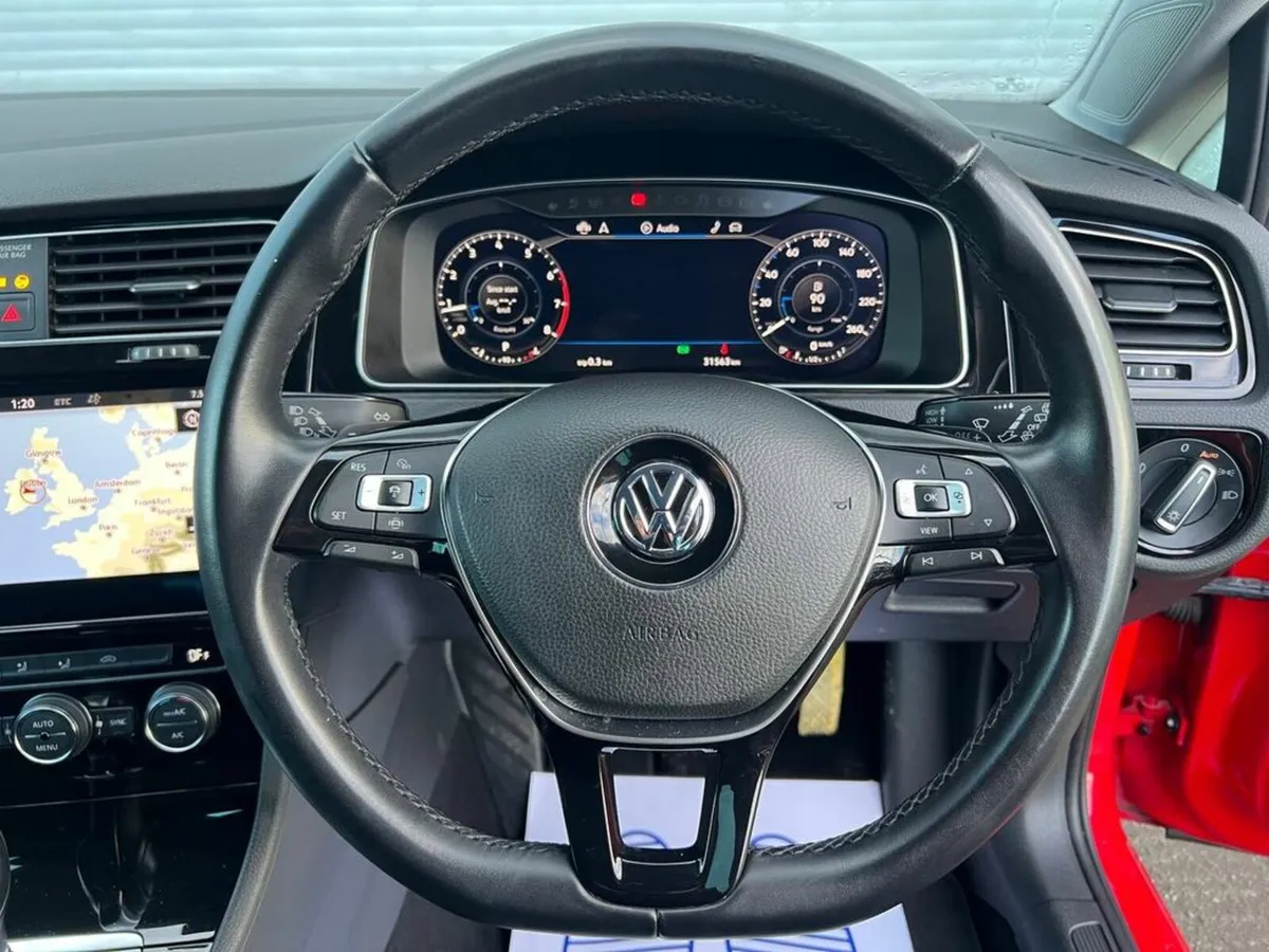Volkswagen Golf HIGHLINE 1.4 TSI AUTO // DIGITAL C - Image 4